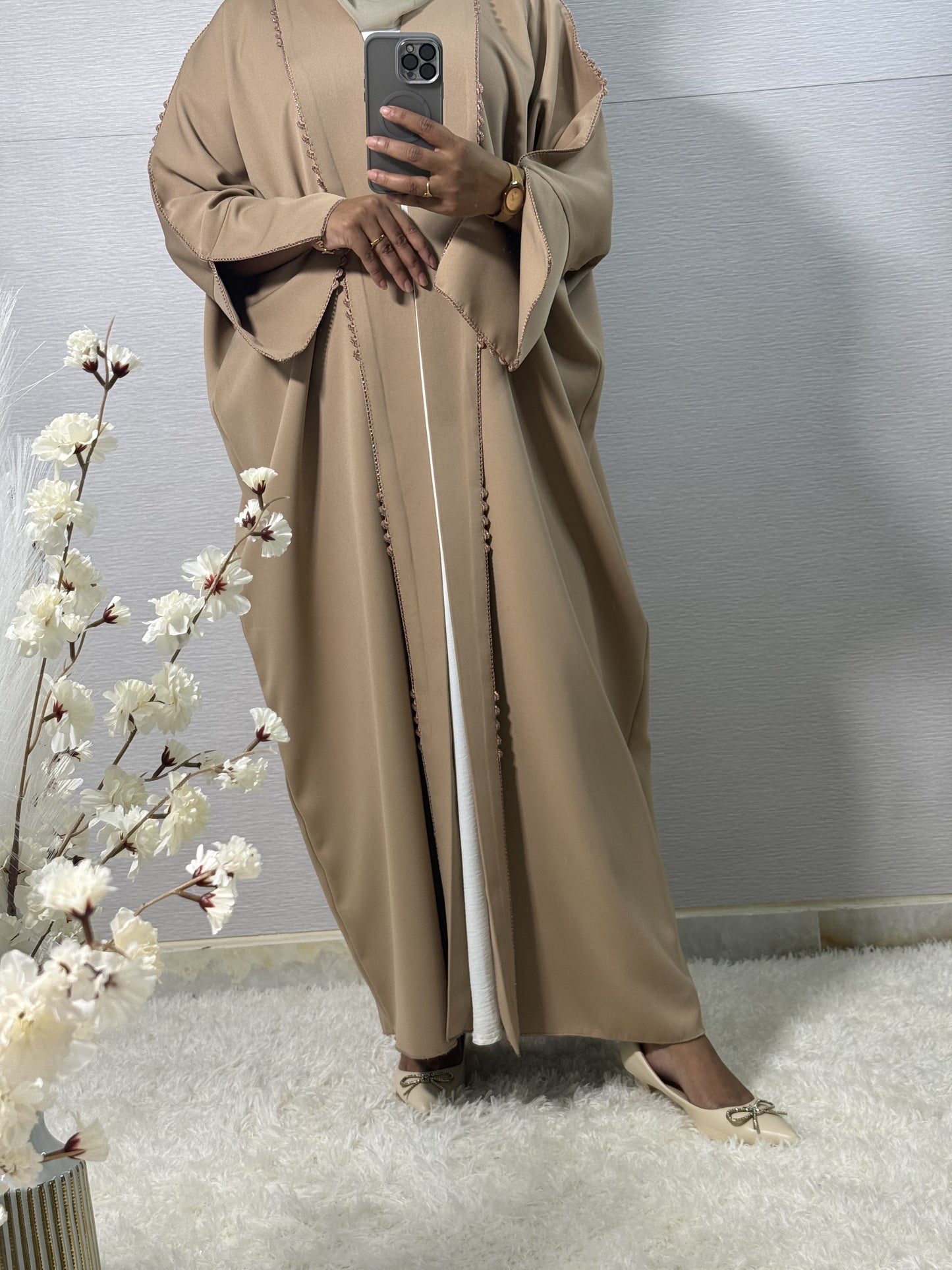 G034 Brown Bahraini Abaya Set