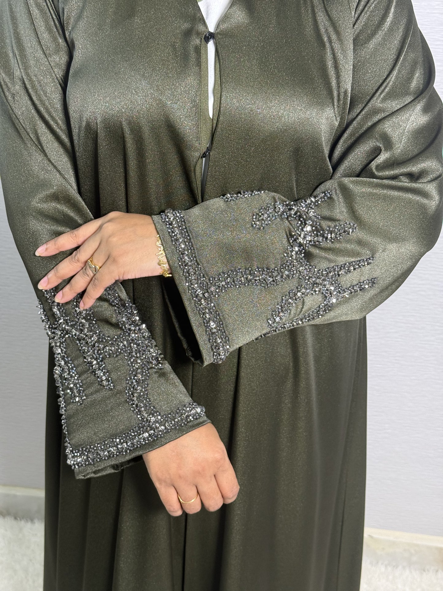 G043 Olive Abaya Set