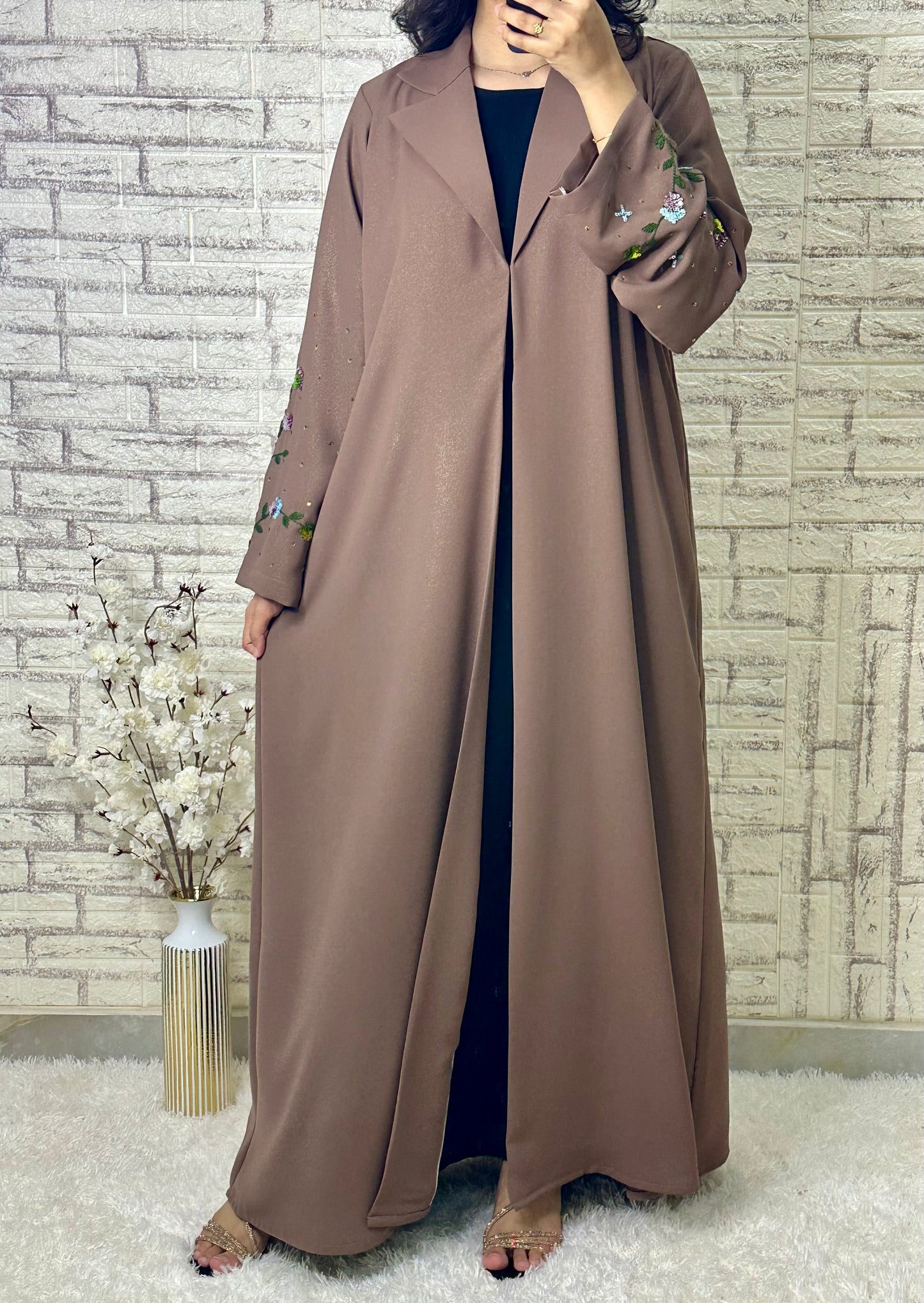 G001  C Wave Brown Abaya Set