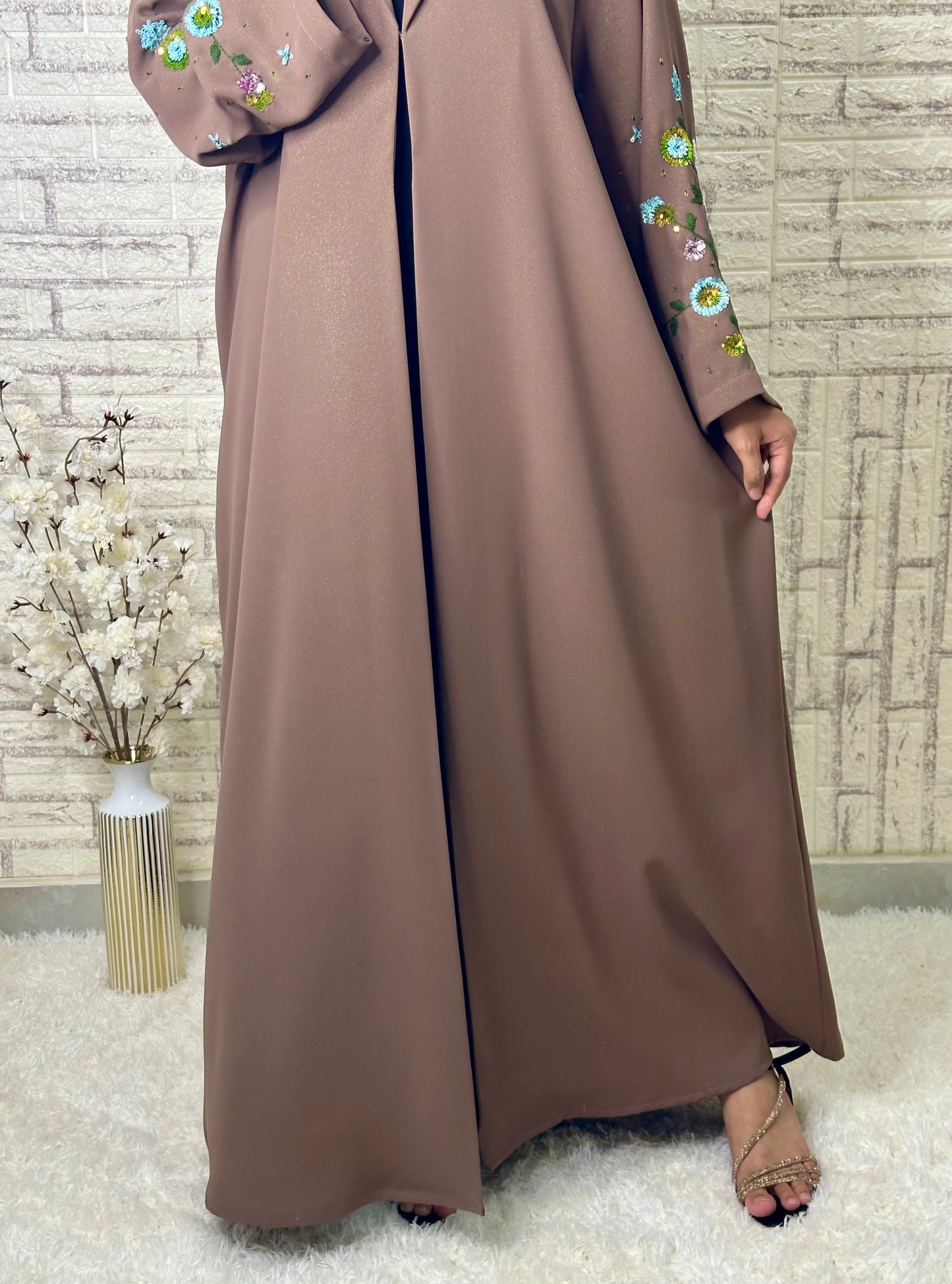 G001  C Wave Brown Abaya Set